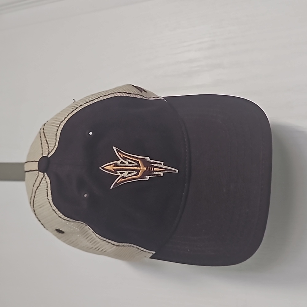 ZEPHYR Arizona State U Baseball Cap ASU Sun Devils Maroon Snapback Trucker Hat
